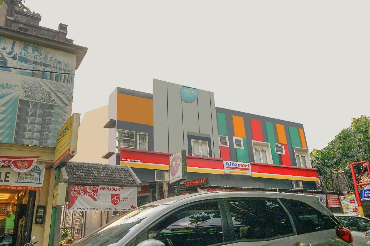 Urbanview Hotel Fiffa Kauman Malang Exterior foto